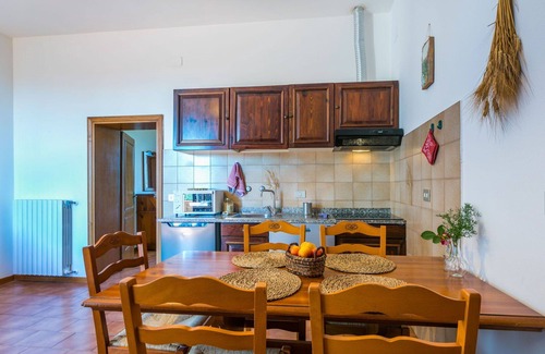 San Vivaldo Villa | Beautiful apartment in villa for 4 people with WIFI, pool, TV, terrace and pets allowed