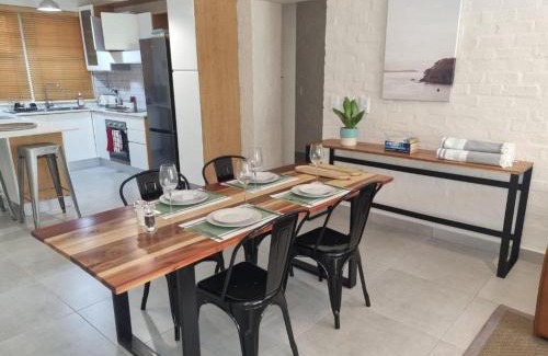 Scott Estate Apartment | Beautiful apartment across from the beach