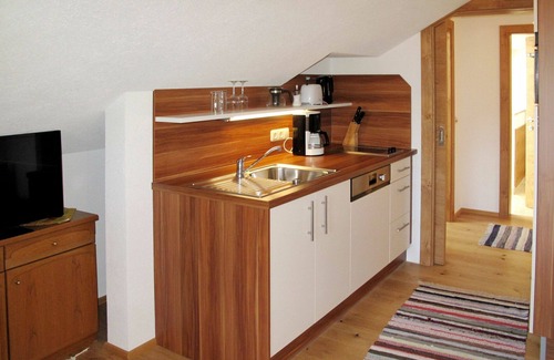 Oberwang Villa | Beautiful apartment in villa for 6 guests with WIFI, TV and balcony