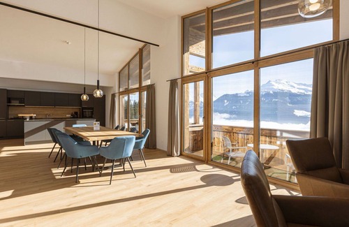Mittersill Apartment | Beautiful apartment for 10 guests with WIFI, pool, TV and terrace