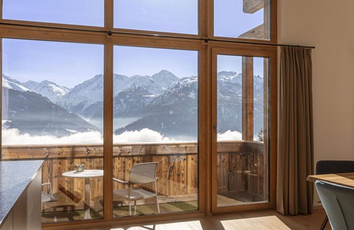 Mittersill Apartment | Beautiful apartment for 10 guests with WIFI, pool, TV and terrace