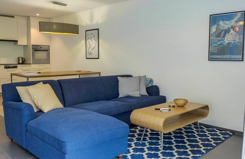Blausee Apartment | Beautiful apartment for 4 guests with WIFI, TV, balcony and pets allowed