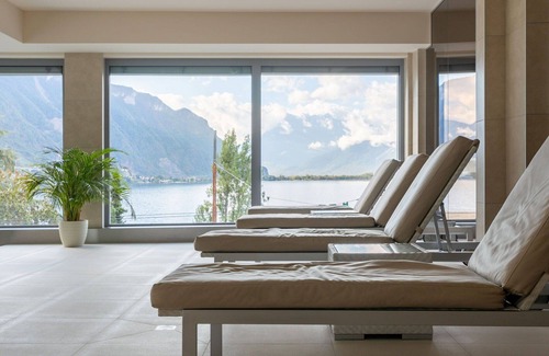 Montreux Apartment | Beautiful apartment for 8 guests with pool, A/C, WIFI, TV, balcony and panoramic view