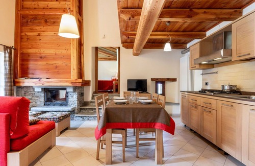 Sampeyre Apartment | Beautiful apartment for 4 guests with pool, WIFI, TV and terrace