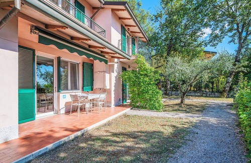 San Feliciano Apartment | Beautiful apartment for 4 people with pool, WIFI, A/C, TV, patio and pets allowed