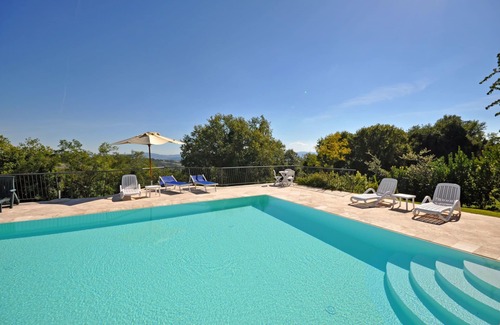 Volterra Apartment | Beautiful apartment for 6 people with pool, WIFI, TV and pets allowed, close to San Gimignano