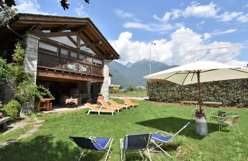 Prata Camportaccio Apartment | Beautiful apartment for 3 guests with WIFI, TV, patio, pets allowed and parking