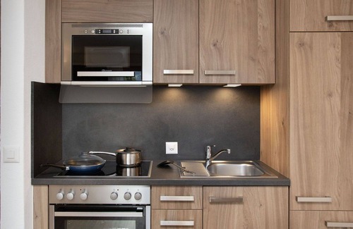 Falera Apartment | Beautiful apartment for 4 guests with WIFI, pool, TV, balcony, pets allowed and panoramic view