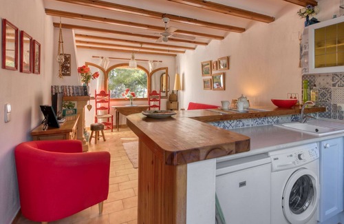 Jesus Pobre Apartment | Beautiful apartment for 3 guests with WIFI, pool, TV and terrace