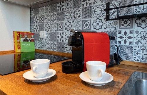 Pavia Apartment | Beautiful apartment for 3 people with WIFI, A/C, TV, terrace, pets allowed and panoramic view