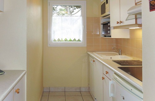 Penestin House | Beautiful apartment in villa for 6 guests with WIFI, pool, TV, terrace and pets allowed