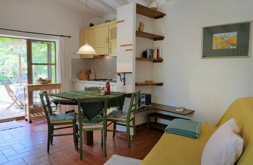 Montieri House | Beautiful apartment in villa for 4 people with pool, terrace and pets allowed