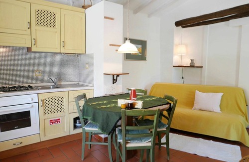 Montieri House | Beautiful apartment in villa for 4 people with pool, terrace and pets allowed