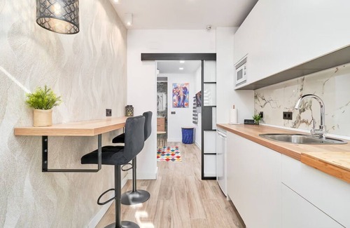 Almunecar Apartment | Beautiful apartment in Almuñecar, 7 minutes from the beach.