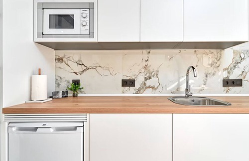 Almunecar Apartment | Beautiful apartment in Almuñecar, 7 minutes from the beach.