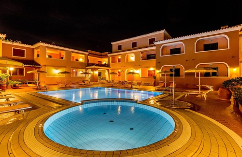 Sos Alinos Apartment | Beautiful apartment in Orosei with WiFi