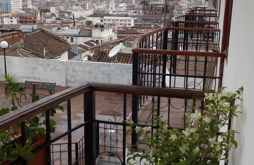 Quito Historic Center Apartment | Beautiful apartment in the heart of Quito downtown! Balcony with stunning view .