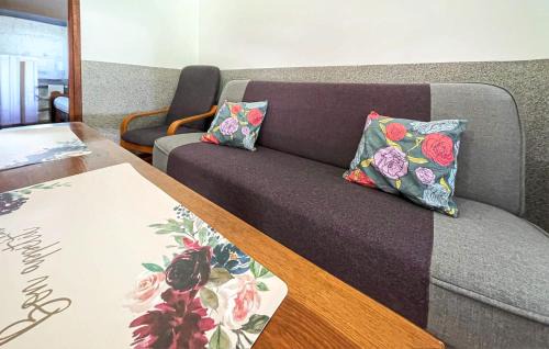 Barczewo Apartment | Beautiful Apartment In Tumiany