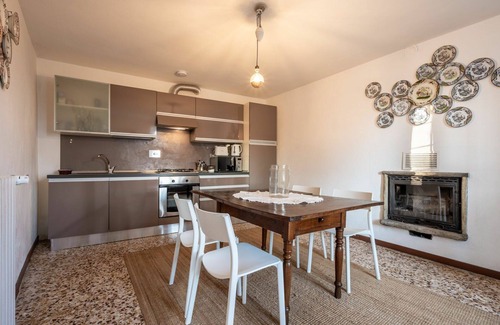 Cortazzone House | Beautiful apartment in villa for 3 guests with pool, terrace and pets allowed