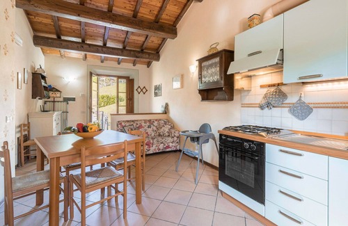 Cutigliano Apartment | Beautiful apartment for 4 guests with pool, WIFI, TV and pets allowed