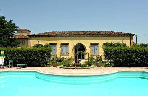Scarperia e San Piero Villa | Beautiful apartment in villa for 4 people with pool, WIFI, TV and panoramic view