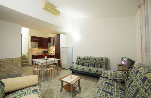 Villaputzu Villa | Beautiful apartment in villa for 6 people with A/C and TV