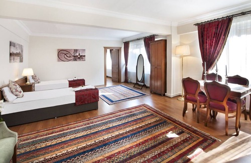 Sultanahmet House | Beautiful apartment with a view of the Blue Mosque