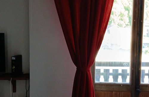 Faverges-Seythenex Apartment | Beautiful apartment with garden between lake and mountain