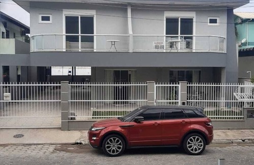 Centro Apartment | Beautiful Apt of 2 dormitories in the Center of Bombinhas to 300mts of the beach