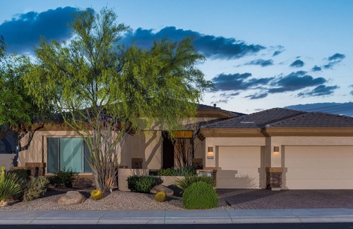 Estrella Mountain Ranch House | Beautiful Backyard with Golf Course View and Pool