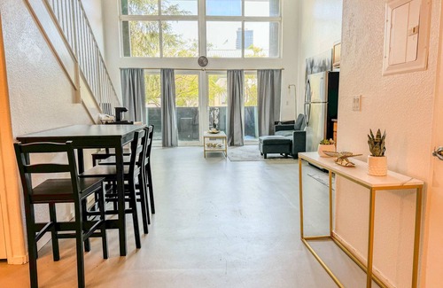 Little Italy Apartment | Beautiful Balcony Loft in Little Italy w/Parking