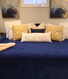 Lower Central NE Apartment | Beautiful Basement Suite & Outdoor Oasis