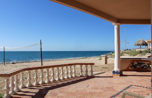 Las Conchas House | BEAUTIFUL BEACHFRONT LAS CONCHAS HOME WITH PRIVATE CASITA