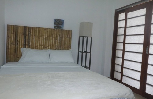 Manglaralto Bed & Breakfast | Beautiful Beachfront First Floor Apartment
