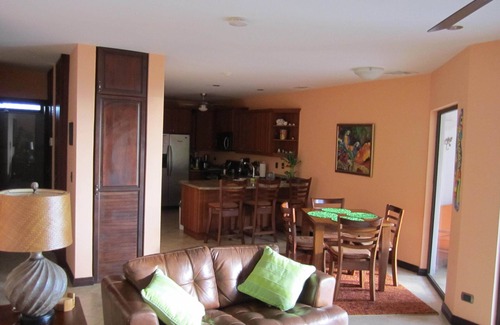 Barrio Los Faroles Condo | Beautiful Beachfront Ocean View Condo