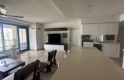 Mameyes II Villa | Beautiful beachfront villa at the Wyndham Grand Rainforest Rio Mar Resort