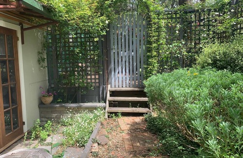 Leura Apartment | Beautiful Blue Mountains Garden Flatn