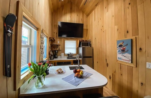 Warren Cabin | Beautiful brand new cabin one minute from Sugarbush Resort