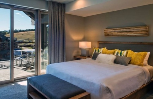 Breckenridge Resort | Beautiful Breckenridge Resort Ski in Ski out at the base of Peak 8