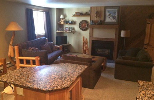 Breckenridge Condo | Beautiful Breckenridge Condo In Town & Across From Gondola. Walk Everywhere!