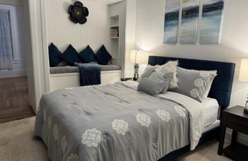 Madison House | Beautiful Bungalow on Main