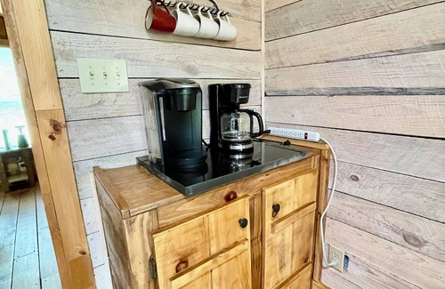 Tellico Plains Cabin | Beautiful Cabin 34 acres AMAZING Mountain Views border Cherokee National Forest