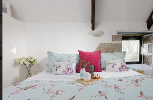 Lanhydrock House | Beautiful Character Cottage - with Hot Tub