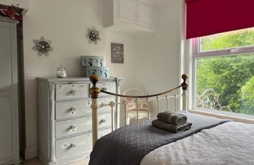 Angmering Apartment | Beautiful Character Property