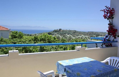 Pylos-Nestoras House | Beautiful, cheap holiday house in the country with terrace Messenia, Peloponnese