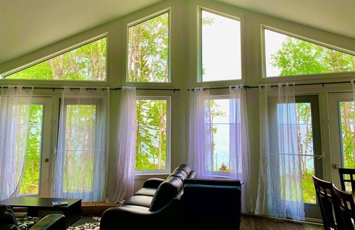 The Pas House | Beautiful Clearwater Lake Lakeview Home The Pas, MB