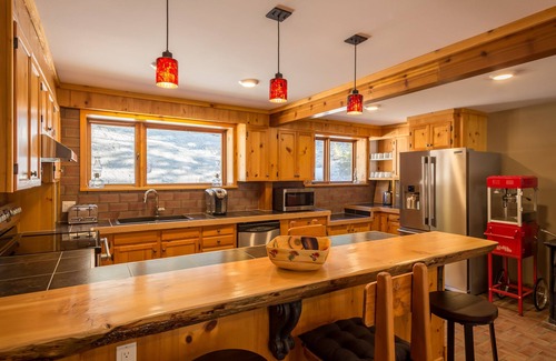 Parson House | Beautiful ColumbiaWetlands Outpost Lodge