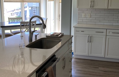 Angola Condo | Beautiful Condo on Jimmerson Lake