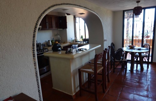 Playa Las Gatas House | Beautiful Condo With Gorgeous Ocean View 5 Min Walk from the best beach in Zihua