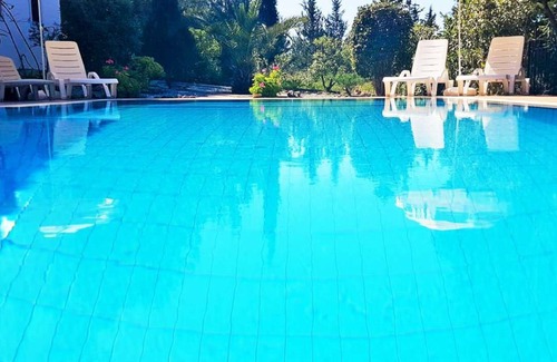 Kyrenia Villa | Beautiful contemporary villa with secluded private pool